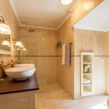 ✵the Ego House✵ King Size Beds On Vitosha Blvd